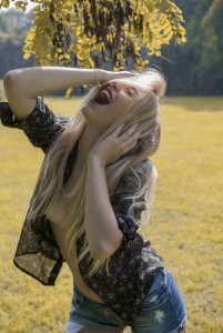 Greta Ray Model - Nature in Milan 12